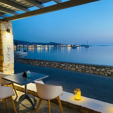 Alkyon Hotel Парос Екстериор снимка