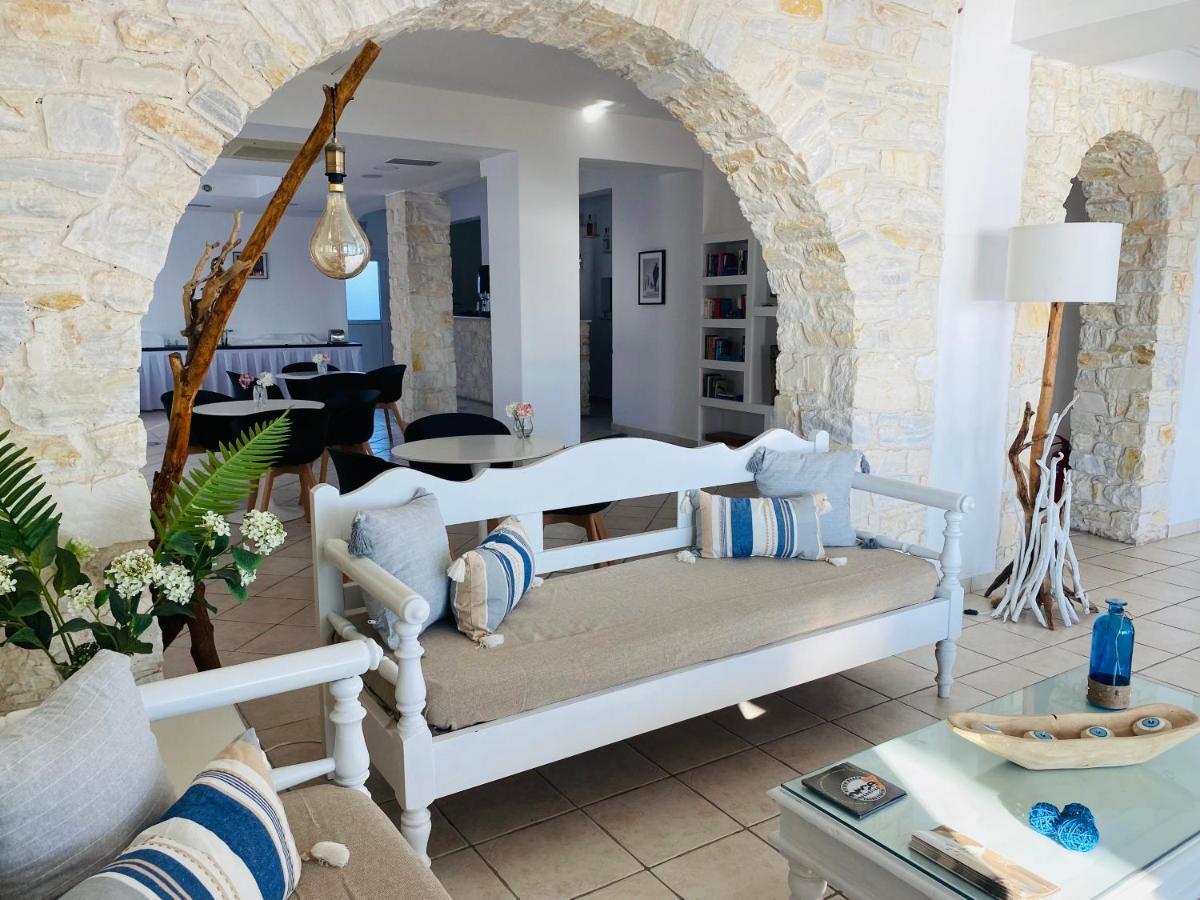 Alkyon Hotel Парос Екстериор снимка
