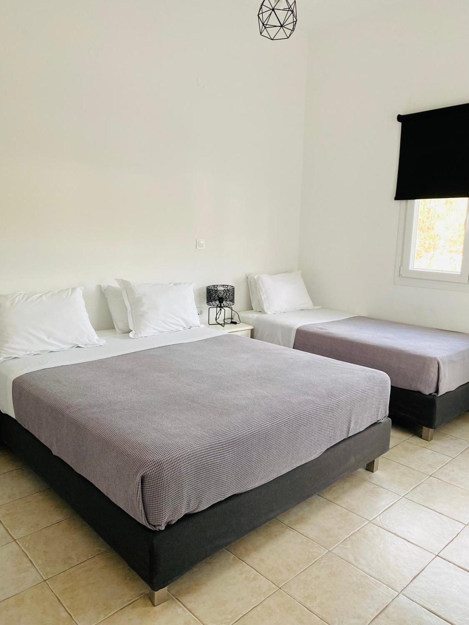 Alkyon Hotel Парос Екстериор снимка