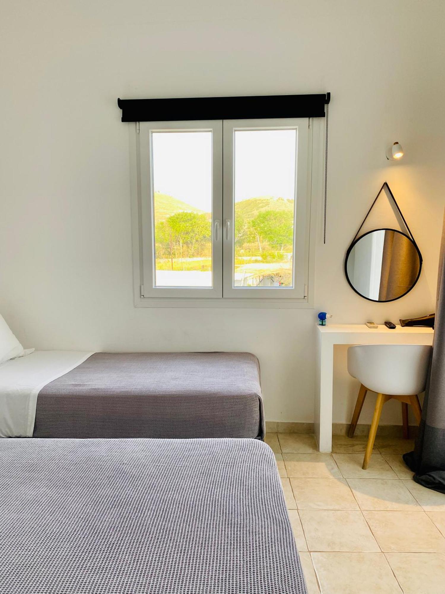 Alkyon Hotel Парос Екстериор снимка