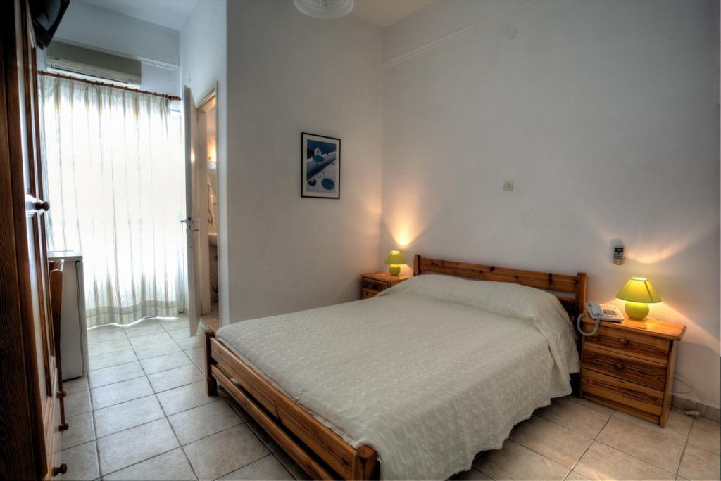Alkyon Hotel Парос Екстериор снимка